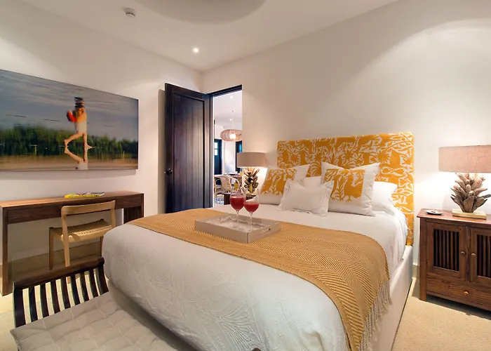 Catalinas Collection Hotel 4*