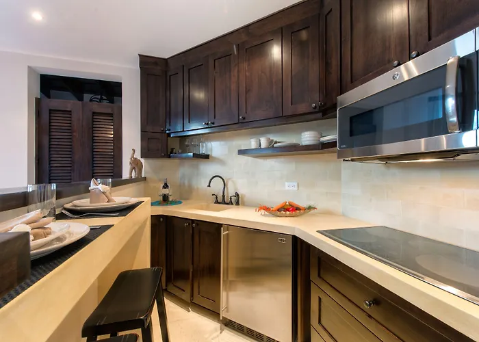 Catalinas Collection 4*