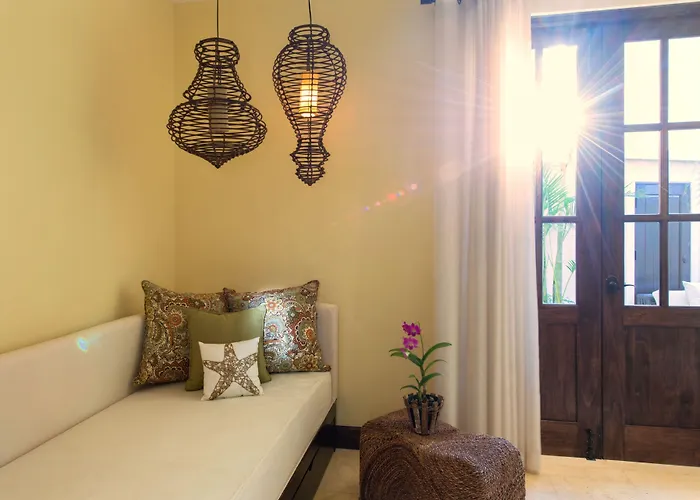 Catalinas Collection Hotel 4*