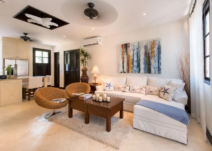 Hotel Catalinas Collection