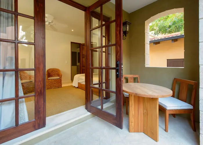 Catalinas Collection 4*