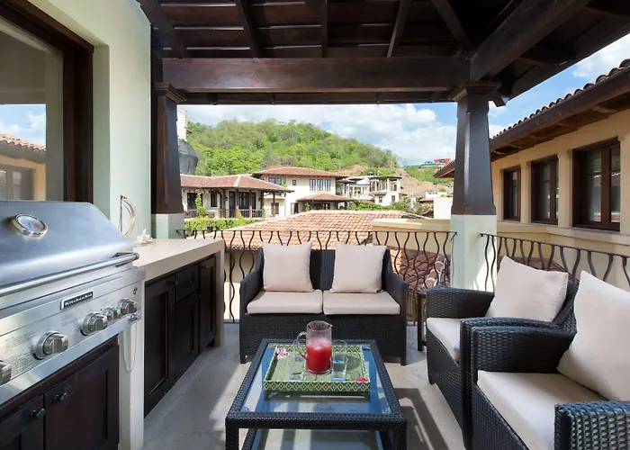 Catalinas Collection Hotel