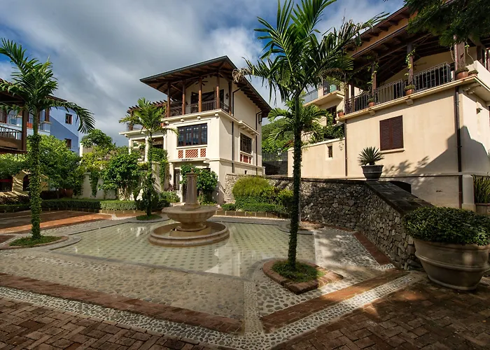 Hotel Catalinas Collection