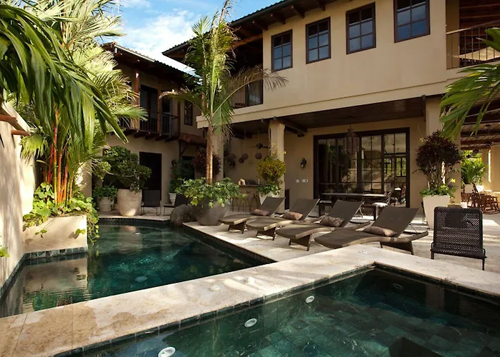Hotel Catalinas Collection 4*